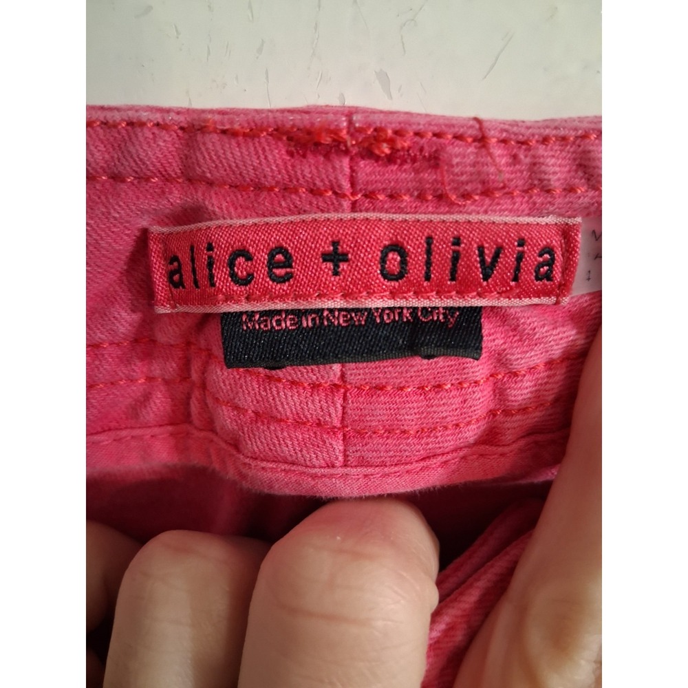 Alice & Olivia Pink Slim Fit Jeans 8 EUC USA - Picture 3 of 8